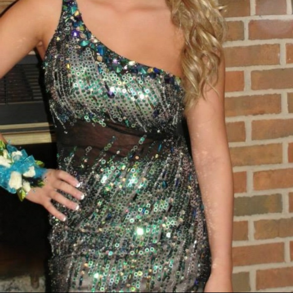 Homecoming dress